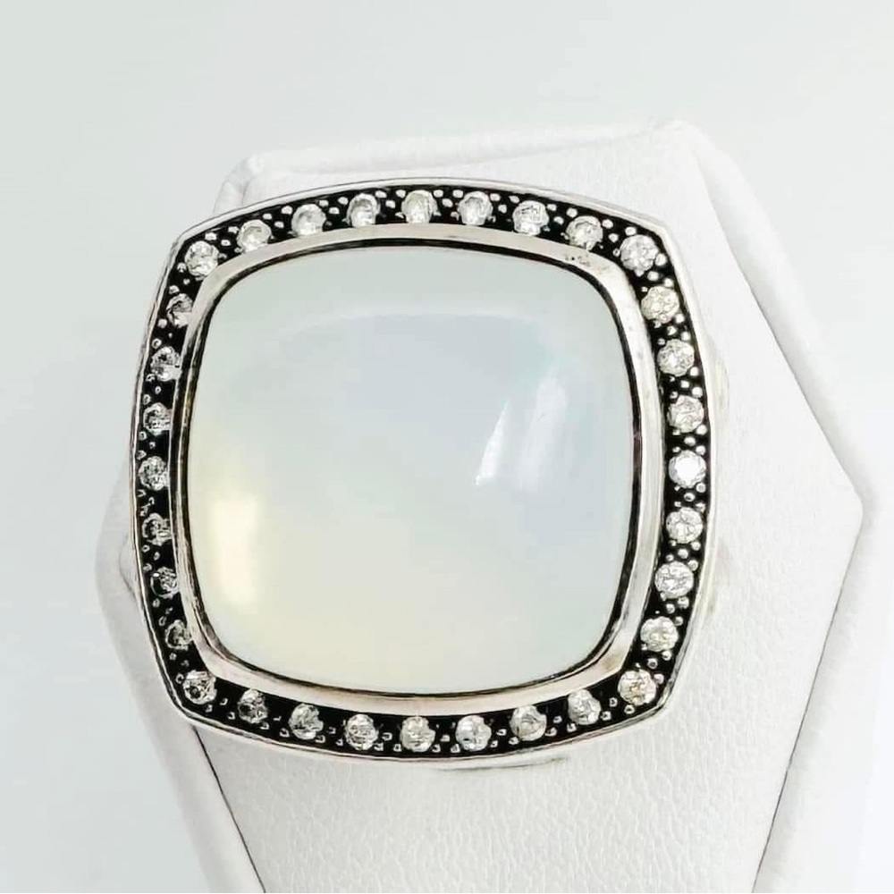 David Yurman Albion Moonlight Ice, 17mm